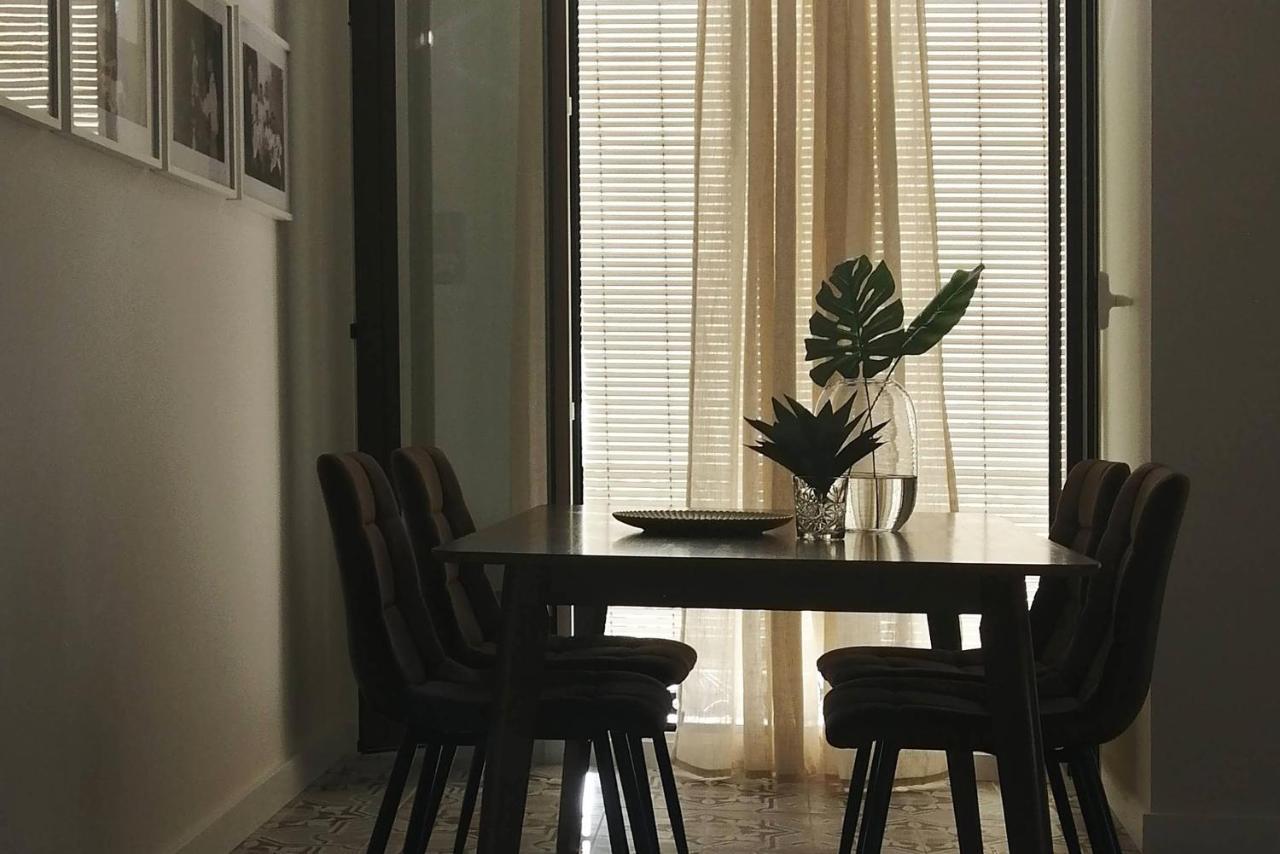 Apartamento Turistico El Soportal De La Plaza Daimiel Luaran gambar